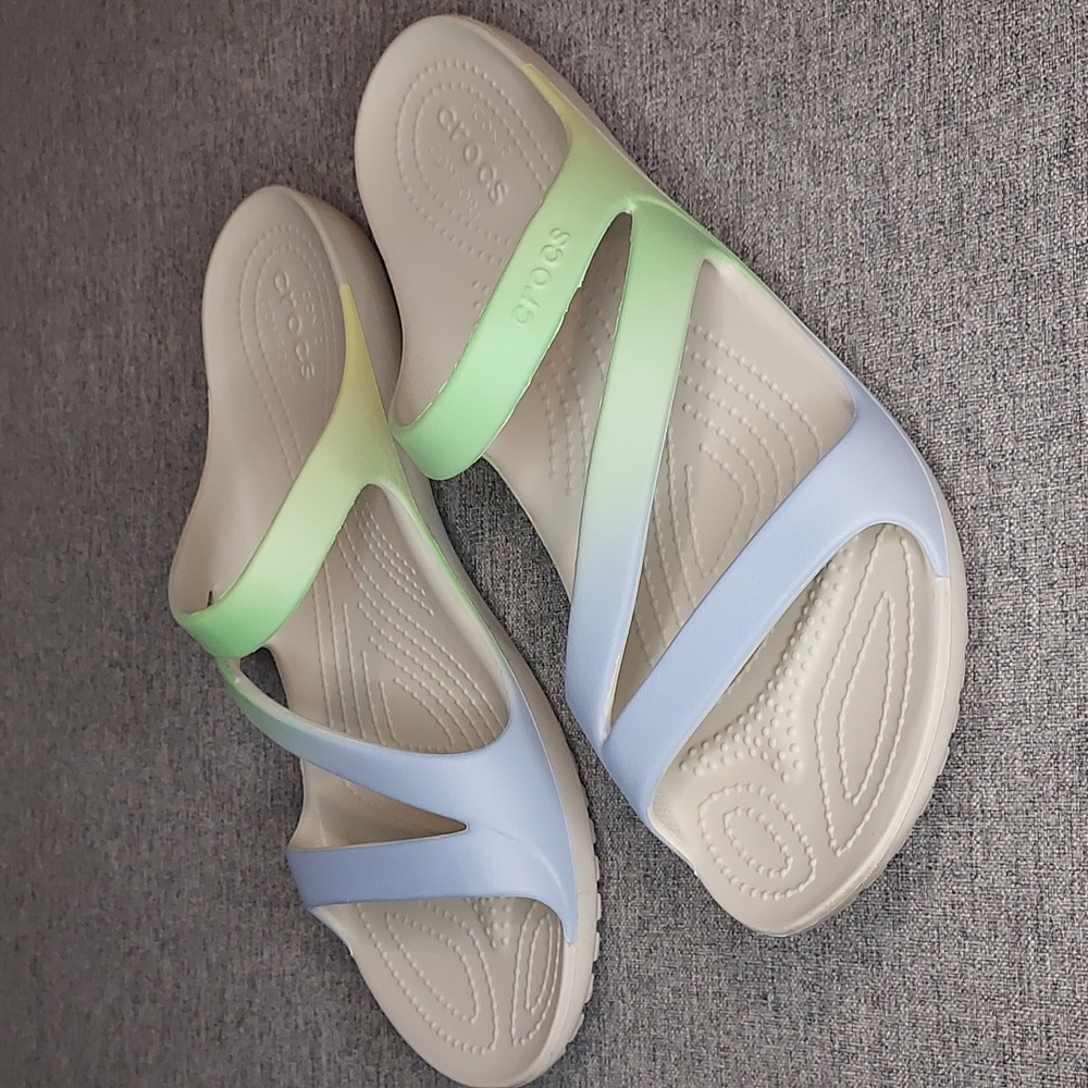 Crocs Iconic Comfort Kadee II Green Blue Ombre Z Strap Sandal Women's Size 11